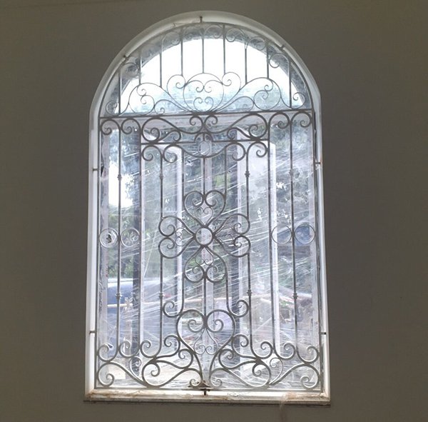 Cách chọn và trang trí song sắt cửa sổ đẹp cho ngôi nhà của bạn
