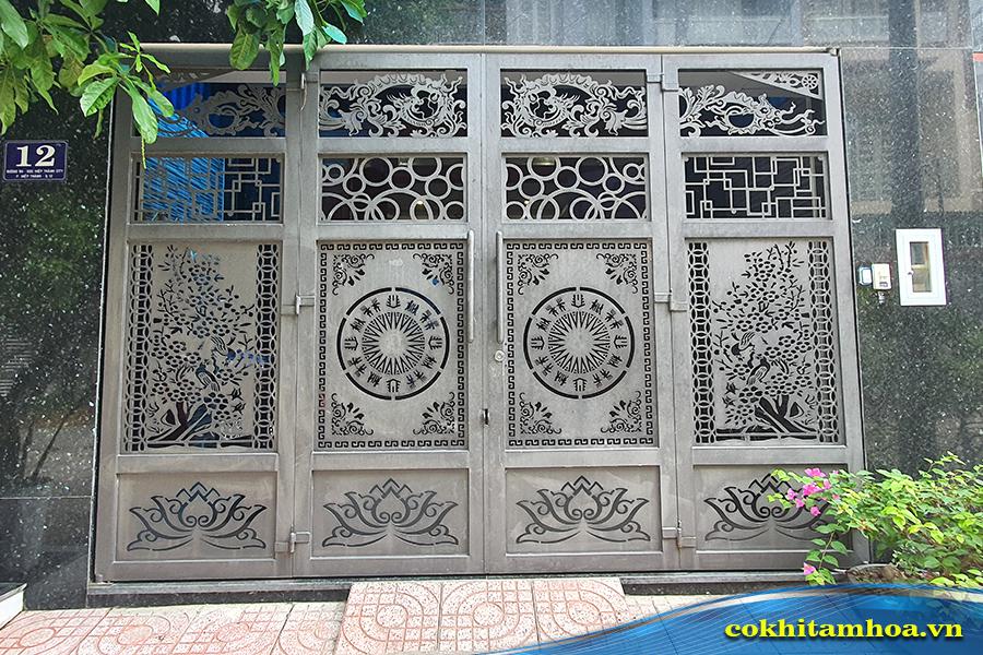 Cửa cổng 4 cánh đẹp 2023 Thiết kế và lắp đặt cửa cổng đẹp cho ngôi nhà của bạn
